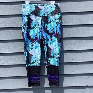 Mondetta Blue Floral Capri Leggings XS